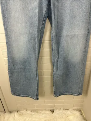 Old Navy Sky-Hi Wide Leg Extra High Rise Jeans Size 16 thumbnail 5