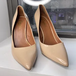 Candie's Nude Pointed Toe Stiletto Heels thumbnail 3