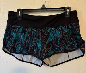 Lululemon Speed Short. Sz 8 preloved excellent condition. Palm Lace Tofino Teal thumbnail 1