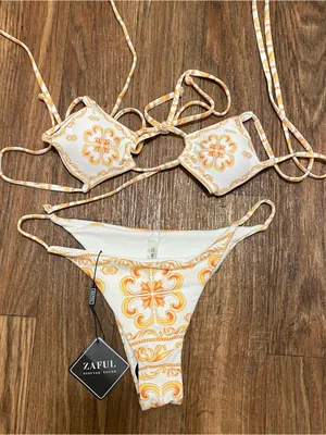 Zaful Juniors M Medium 2 Pc Bikini Swim Suit Baroque White Yellow Orange NWT New thumbnail 1