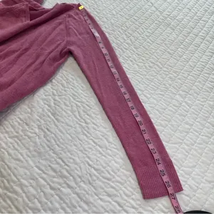 GAP Women's Pink V-Neck knit Sweatshirt thumbnail 5