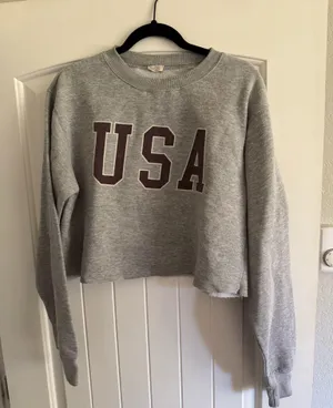 Brandy Melville USA Crop Sweatshirt thumbnail 2