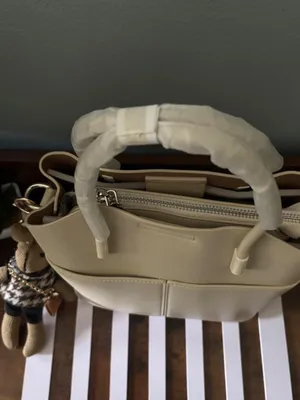 & Other Stories Cute Leather Tote Bag thumbnail 3