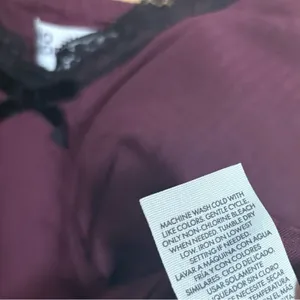 No Boundaries Burgundy‎ Lace Trim Cami Size Large thumbnail 6