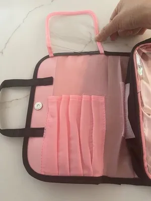 Small travel bag thumbnail 6