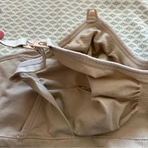 Kindred Bravely Sublime Hands Free Pumping & Nursing Bra in Beige Size Medium thumbnail 11