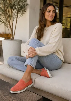 Ugg Sammy Slip On Comfort Knit Sneakers Coral Women's Size 7 thumbnail 1