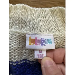 LuLaRoe Oversized Cardigan Sweater White Blue Stripes Size Medium Button‎ Preppy thumbnail 3