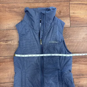 Columbia Outdoor Gorpcore Work Womens XS Blue Quilted Striped Puffer Vest EUC thumbnail 10