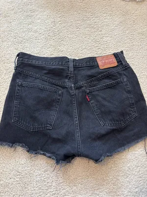 Levi’s 501 Jean Shorts thumbnail 3