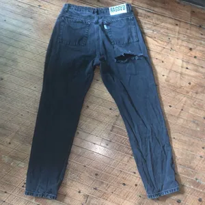 Free People Ragged Priest black destroyed straight size 32 jeans thumbnail 6