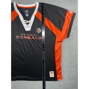 Majestic NFL Cincinnati Bengals‎ Draft Me V Neck Shirt Women 2X Short Sleeve thumbnail 4