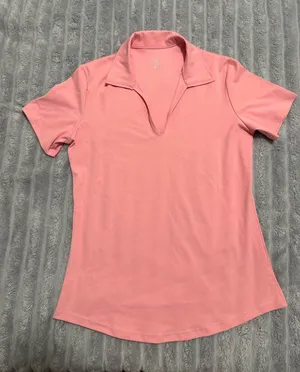 Women’s Pink V thumbnail 1