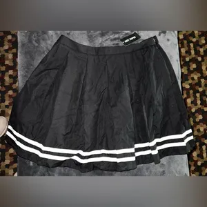 Hot Topic Black Pleated Cheer Skirt Size Large New with tag thumbnail 13