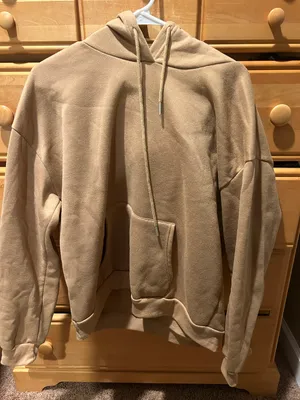 SheIn Sweatshirt thumbnail 1