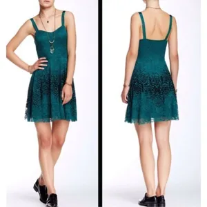 Free People Strap Mini Flare‎ Dress Green Floral Lace Black Velvety Detail thumbnail 2