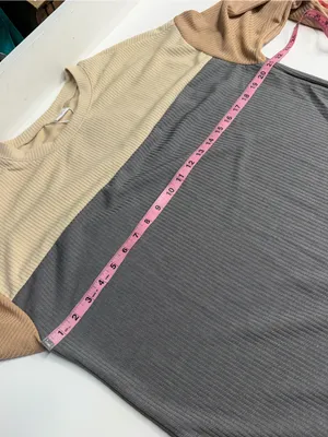 NWT color block long sleeved shirt neutral fall tones elevated basic medium Flaw Tan thumbnail 9