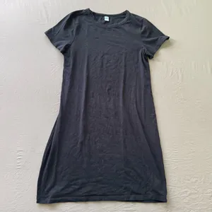 Old Navy Crew-Neck Mini T-Shirt Dress thumbnail 3