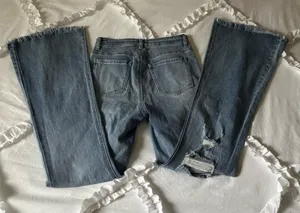 Francesca's Flare Jeans High-Rise thumbnail 2