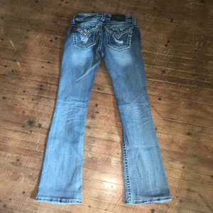 Miss Me fantasy border bling size 25 signature boot cut jeans thumbnail 3