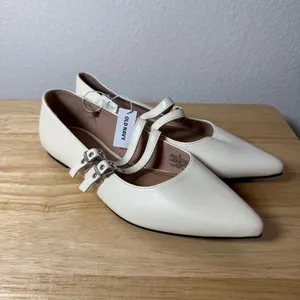 NWT Old Navy Women’s Double Buckle Mary Jane Flats in Ivory Size 8 thumbnail 5