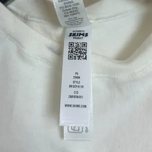 SKIMS Stretch Cotton Tee in Bone Size X-Small thumbnail 6