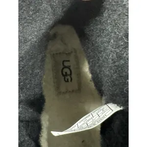 UGG Classic Clear Mini in Black SZ 9 thumbnail 12