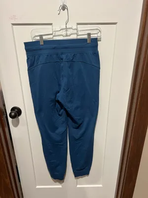 Lululemon Joggers thumbnail 4