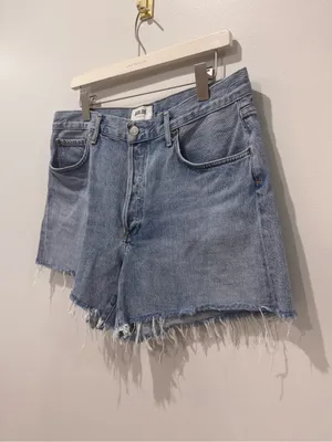 Agolde Sz 32 Reese Denim Shorts- 4.75 inch inseam thumbnail 2