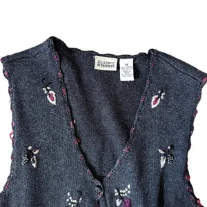Vintage 90s Classic Elements Floral Embroidered Button Up Vest Medium Charcoal thumbnail 2