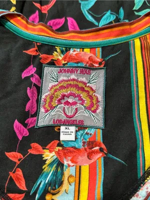 Johnny Was Women’s Size XL Black Multi Floral Bird Stripe V-Neck Tee T-Shirt thumbnail 5