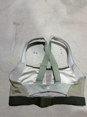 Vitality athletica ascend II Hue sports bra medium green thumbnail 4