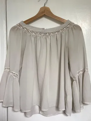 Flowy Top White Size M thumbnail 1