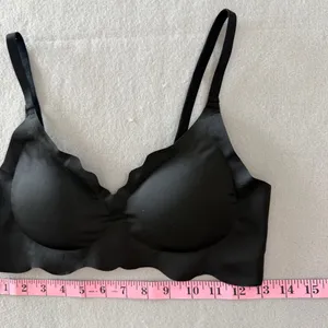 Women's Black Bra Size Large #260584 thumbnail 2