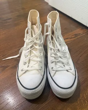 Converse High Top Sneakers in White thumbnail 1