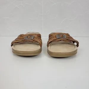 Minnetonka Women's Sandals 8 Tan Medallion Leather Flat Comfort Slides Slip On thumbnail 7
