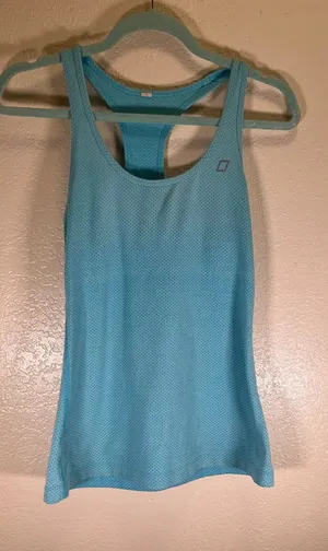 Lorna Jane Light Blue Racerback Active Tank Top size Small? thumbnail 1