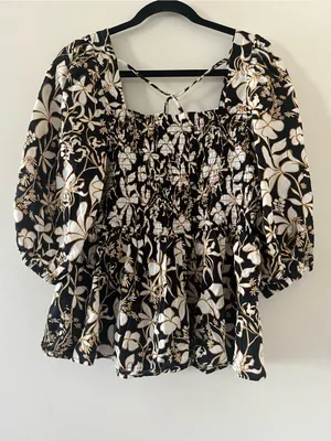 Black Tan White Floral Smocked Babydoll Puff Sleeve Peasant Top 2X Cottagecore thumbnail 5