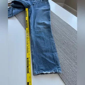 Abercrombie & Fitch 90’s Straight Ultra High Rise Curve Love Denim Jeans Sz 4S thumbnail 8