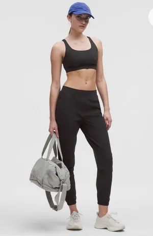 Women’s Lululemon black joggers  thumbnail 1