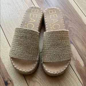 Beach by Matisse Women's Tan Sandals Size 8 thumbnail 4