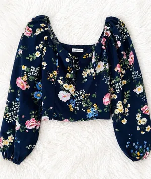 Abercrombie & Fitch Navy Floral Cropped Peasant Top Size Small thumbnail 1