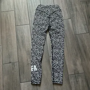 White Fox active white leopard leggings thumbnail 5