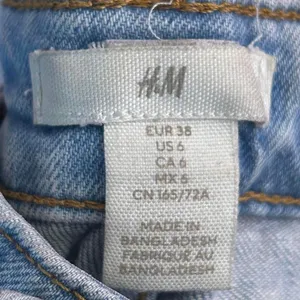 H-m Women's Blue Jeans thumbnail 2