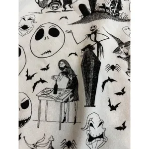 Disney Sweatshirt The Nightmare Before Christmas Cream Jack Skellington NWT Flaw thumbnail 5