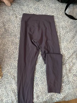 Lululemon Lilac Leggings thumbnail 3