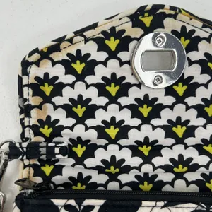 Vera Bradley Fanfare Your Turn Lock Smartphone Wristlet Wallet Quilted 13945-156 thumbnail 11