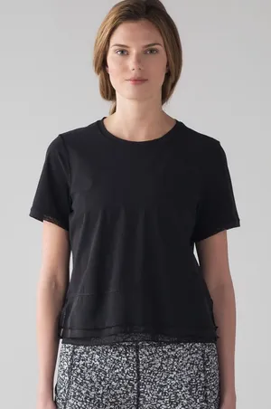 LULU🍋 Sole Training Short Sleeve Top‎ thumbnail 1