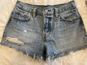 Levi's 501s shorts thumbnail 1
