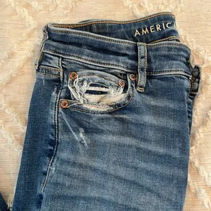 American Eagle Super High-rise Flare Jeans thumbnail 2